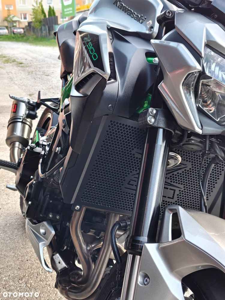 Kawasaki Z 900 - 17