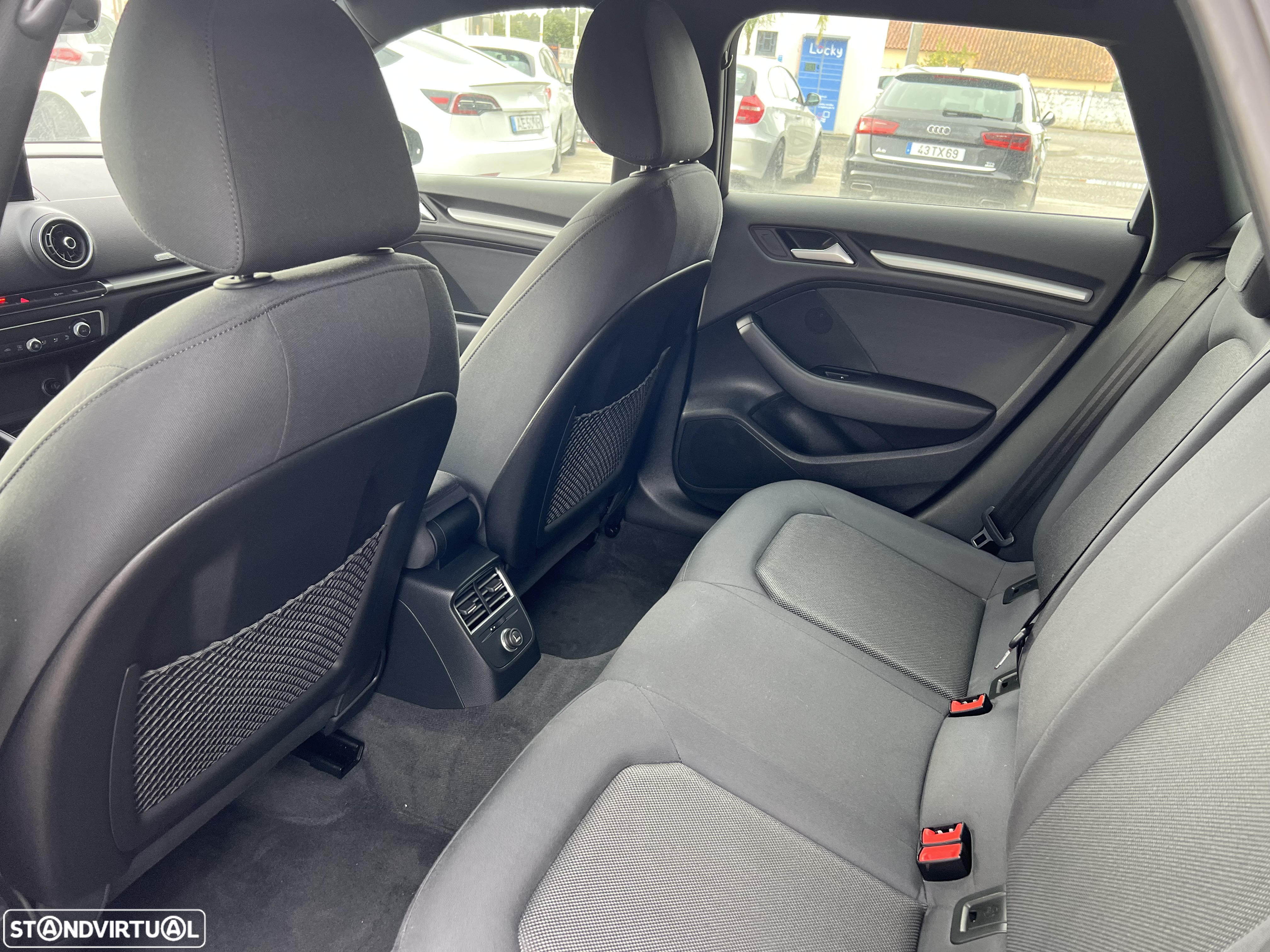 Audi A3 Sportback 30 TDI Sport - 17