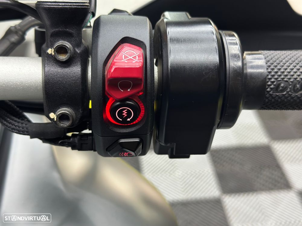 Ducati Multistrada V4 S radar - 14