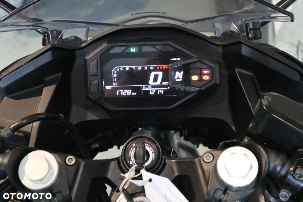 Kawasaki Ninja - 15