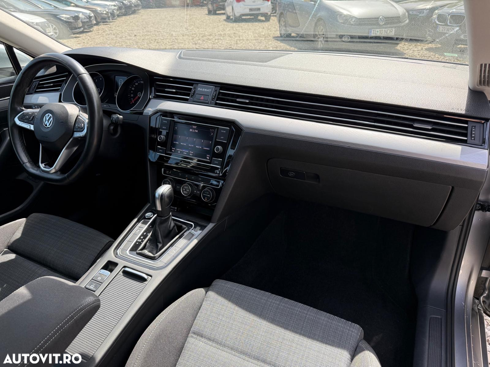 Volkswagen Passat - 8