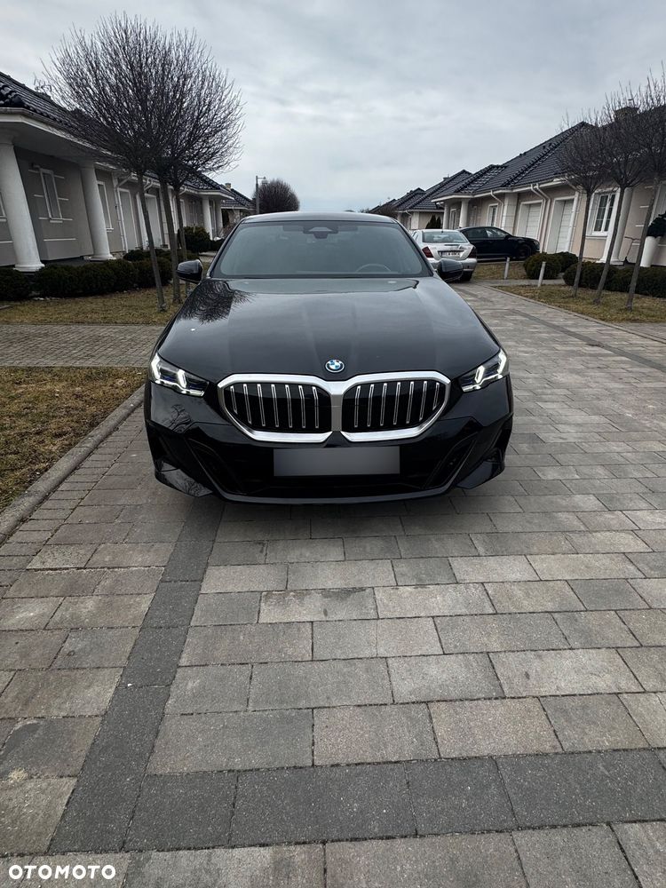 BMW Seria 5 - 1