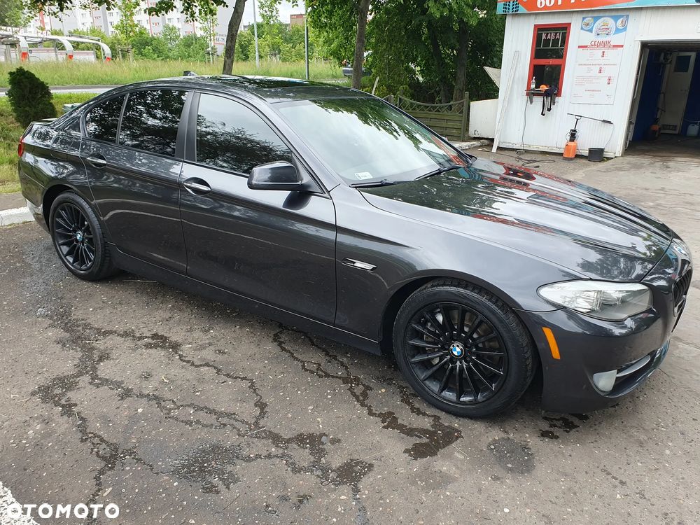 BMW Seria 5 535i Luxury Line - 3