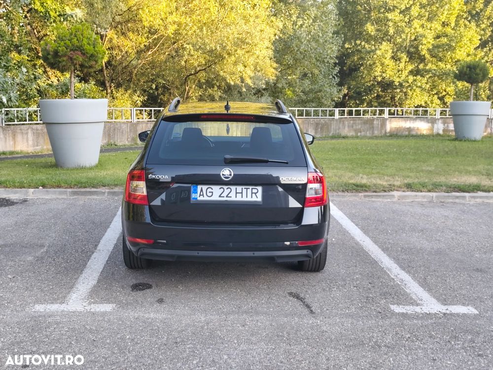Skoda Octavia 1.6 TDI DSG Style - 15