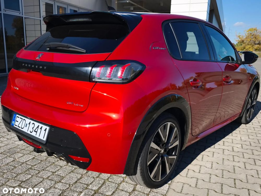 Peugeot 208 - 12