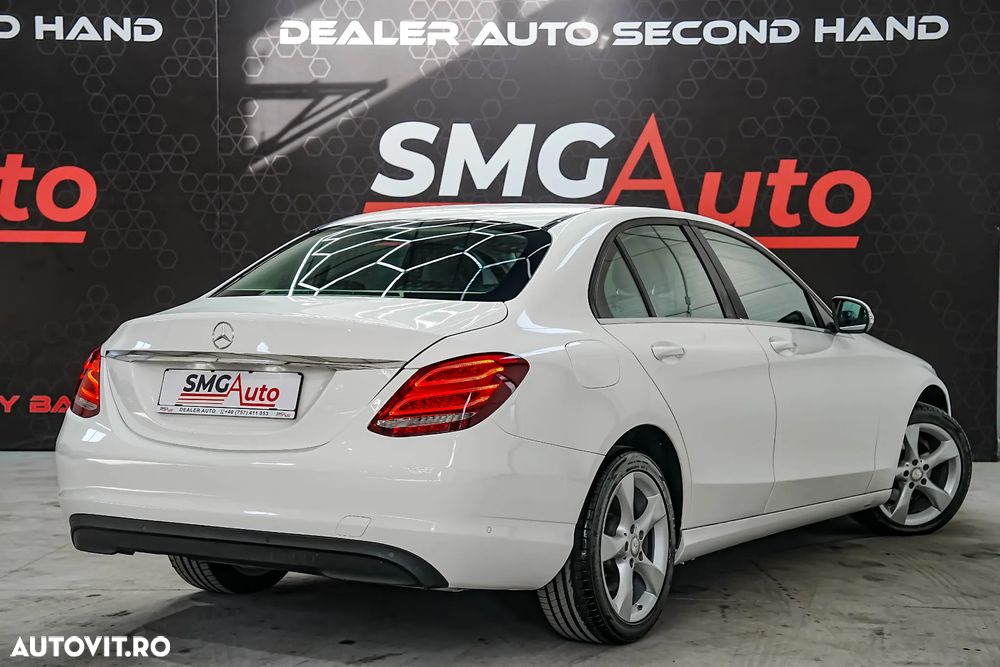Mercedes-Benz C - 6