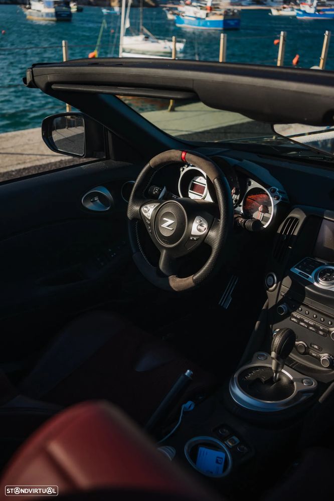 Nissan 370 Z Pack NAV+JA19+AS AT - 20