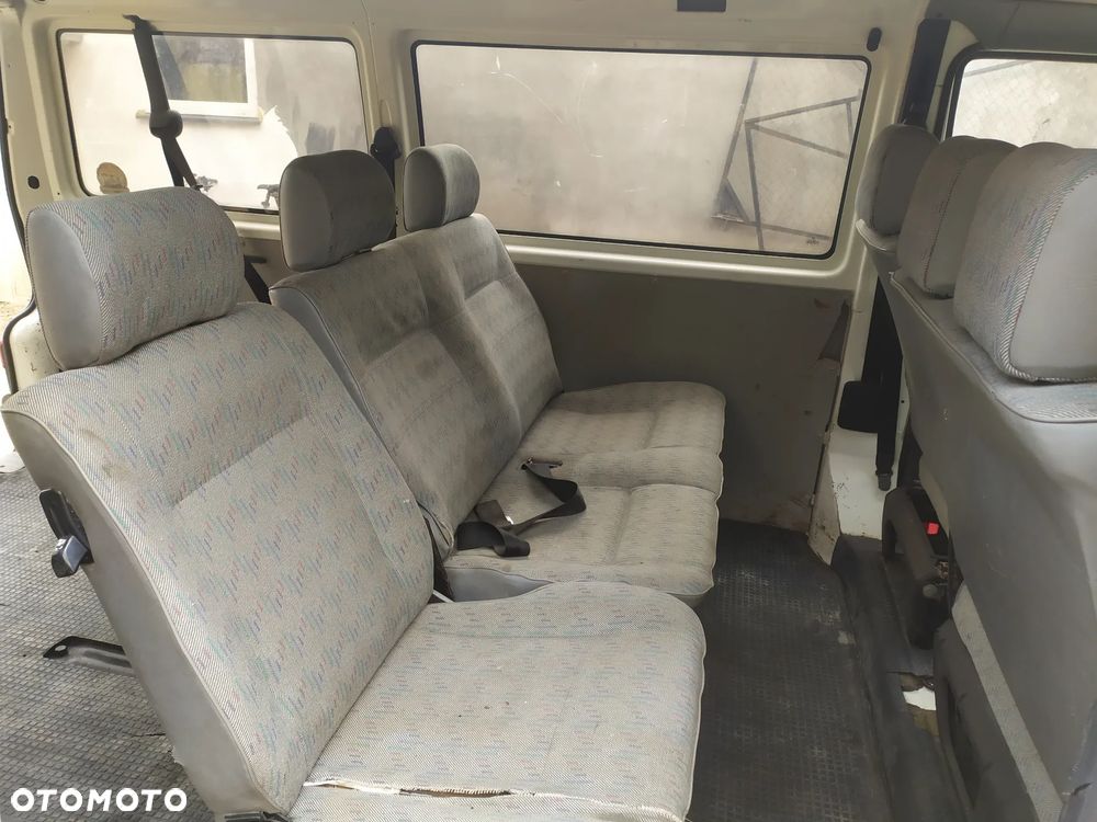 Volkswagen Transporter Standard - 12