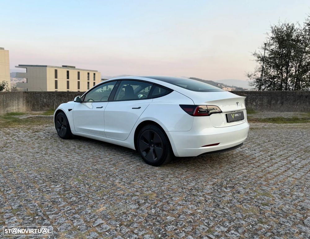 Tesla Model 3 RWD - 5