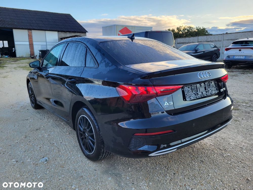 Audi A3 Limousine - 1