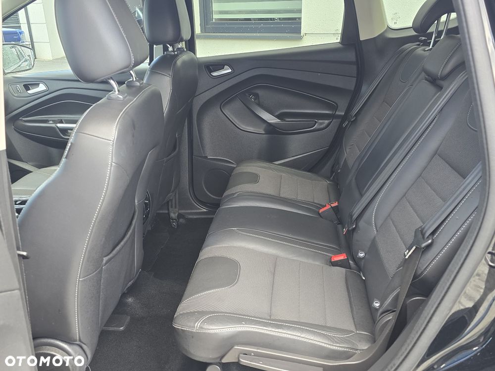 Ford Kuga 2.0 TDCi 2x4 Titanium - 9