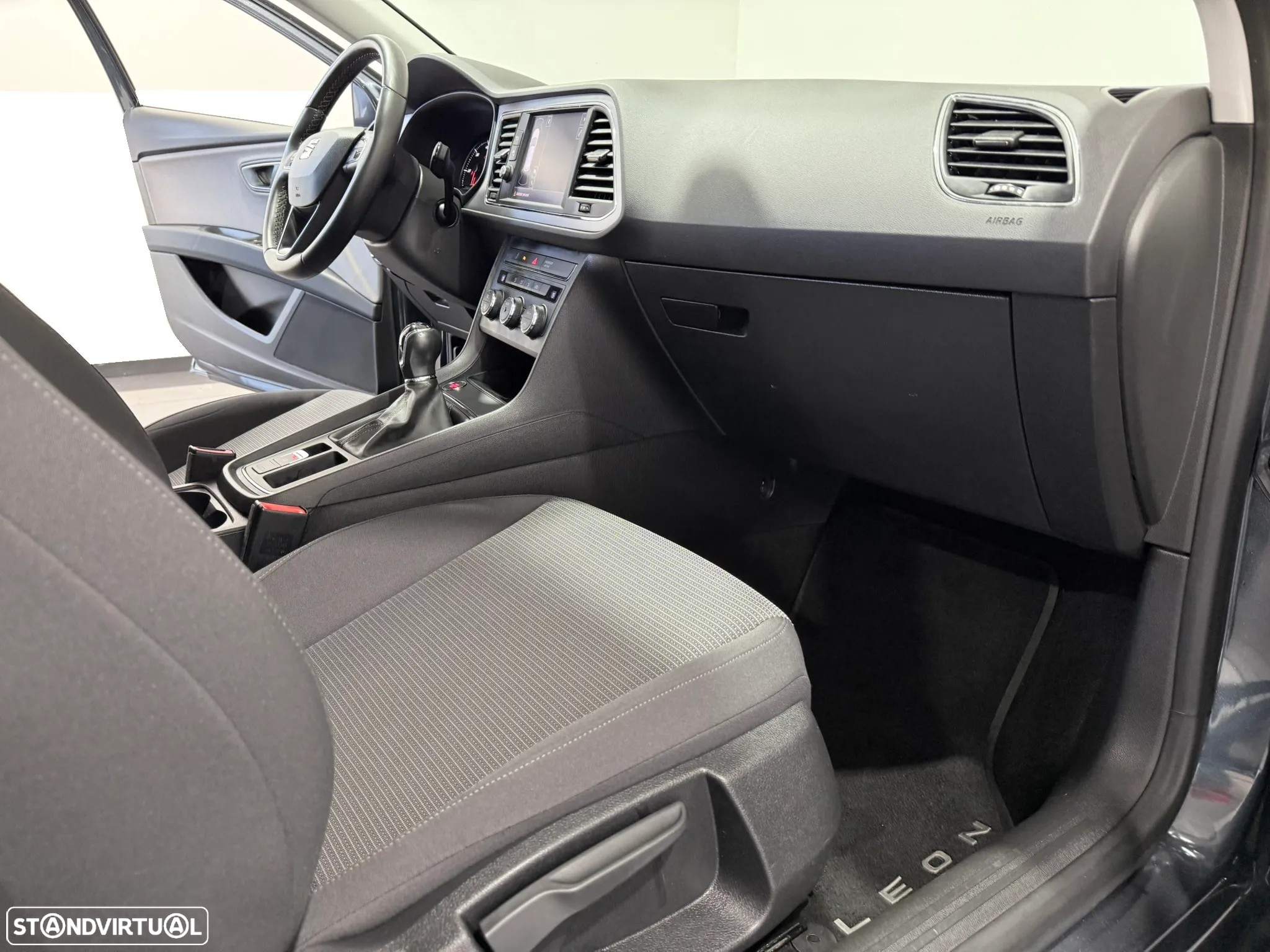 SEAT Leon ST 1.6 TDI Style S/S - 22