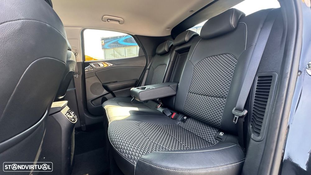 Kia XCeed 1.6 GDi PHEV Drive - 22