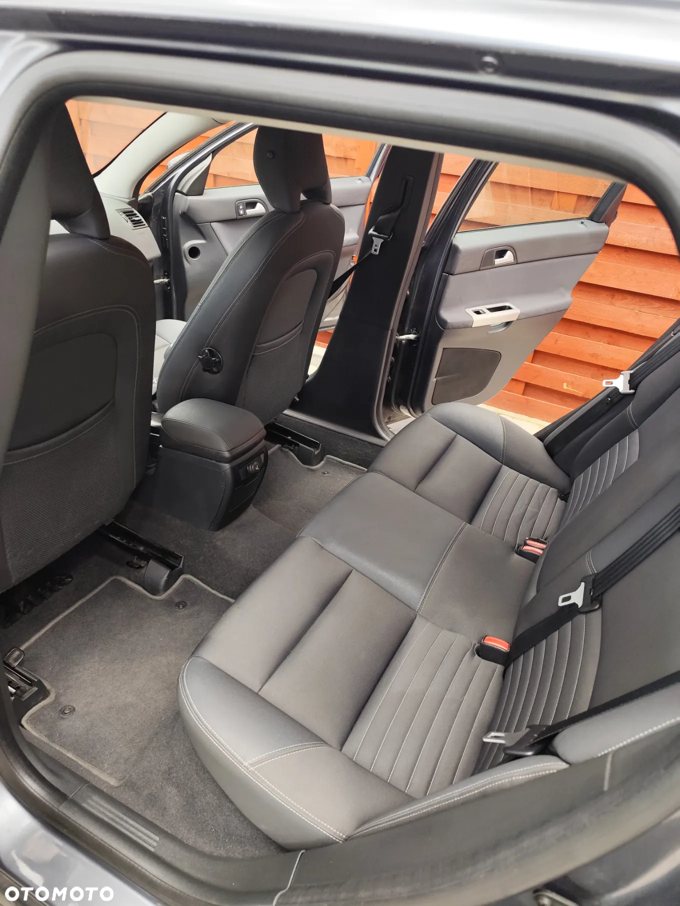 Volvo V50 2.0D - 9