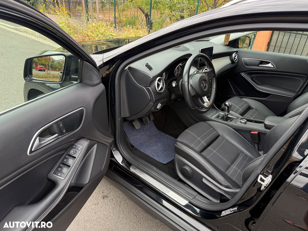 Mercedes-Benz GLA 180 - 14