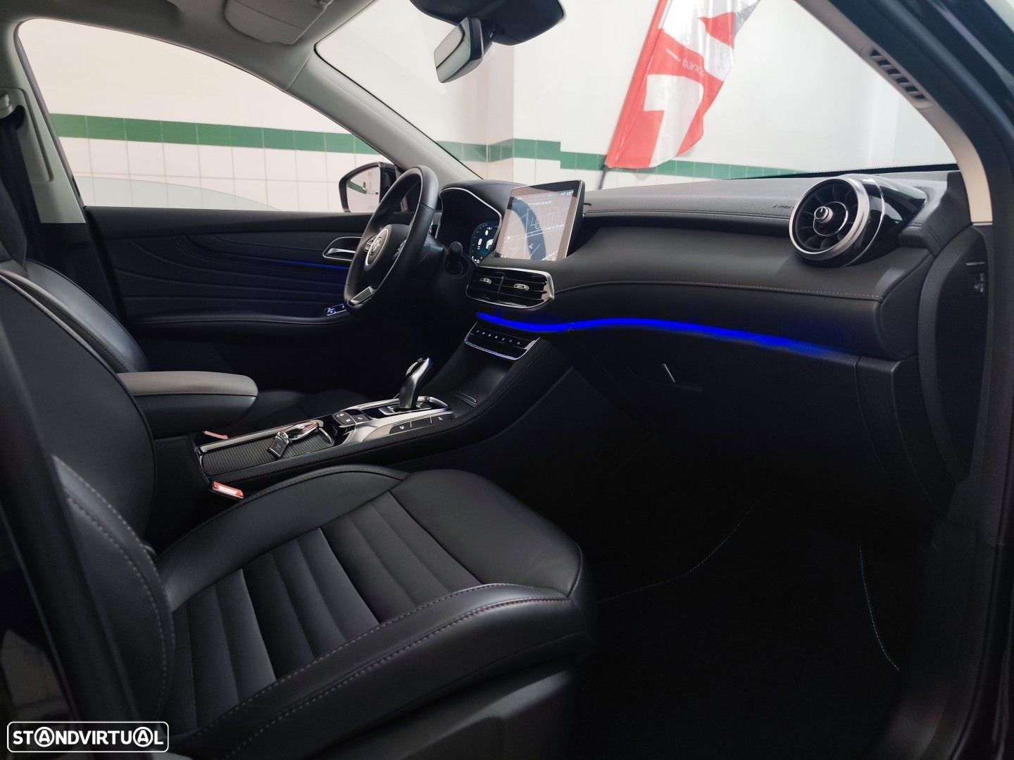 MG EHS 1.5 T-GDI Plug-in Hybrid Luxury - 11