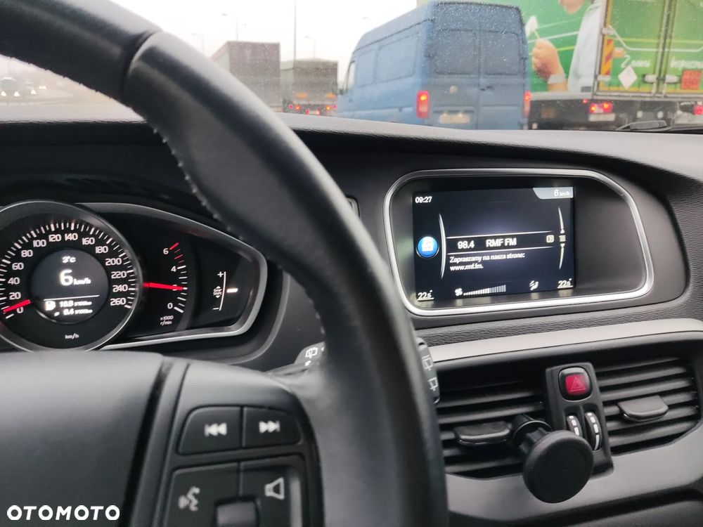 Volvo V40 - 6