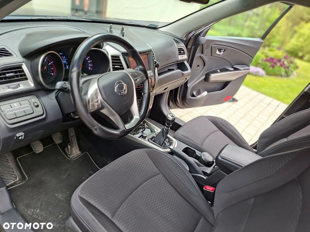 SsangYong/KGM Tivoli 1.6 Quartz - 18