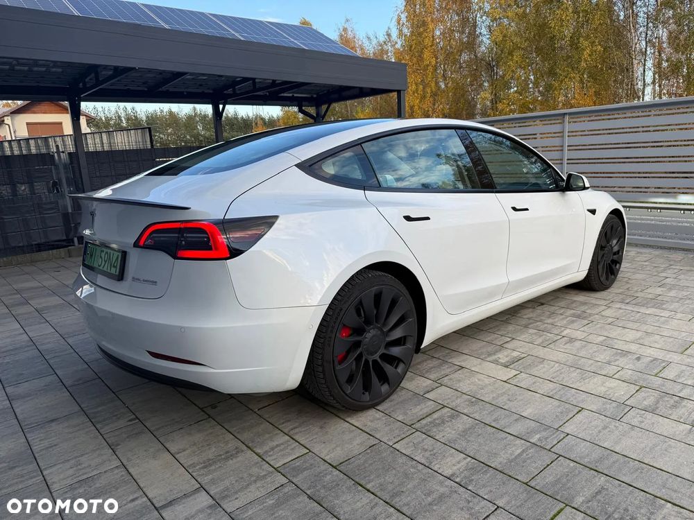 Tesla Model 3 - 20