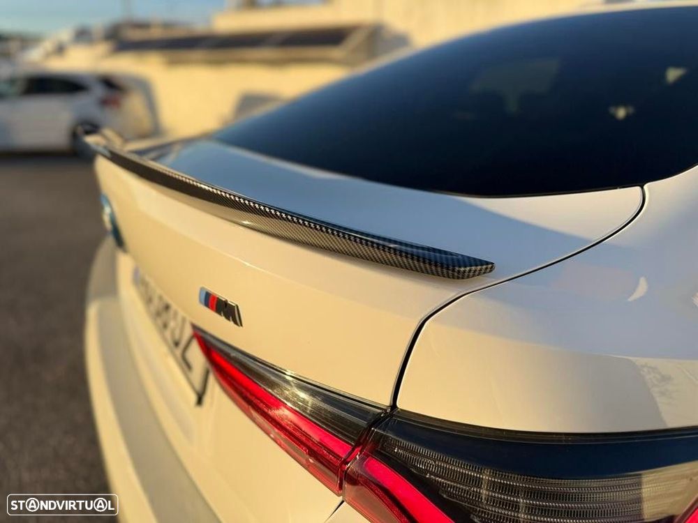 BMW i4 eDrive40 Desportiva M - 35