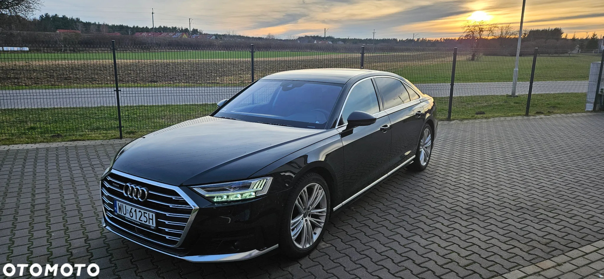 Audi A8 - 2