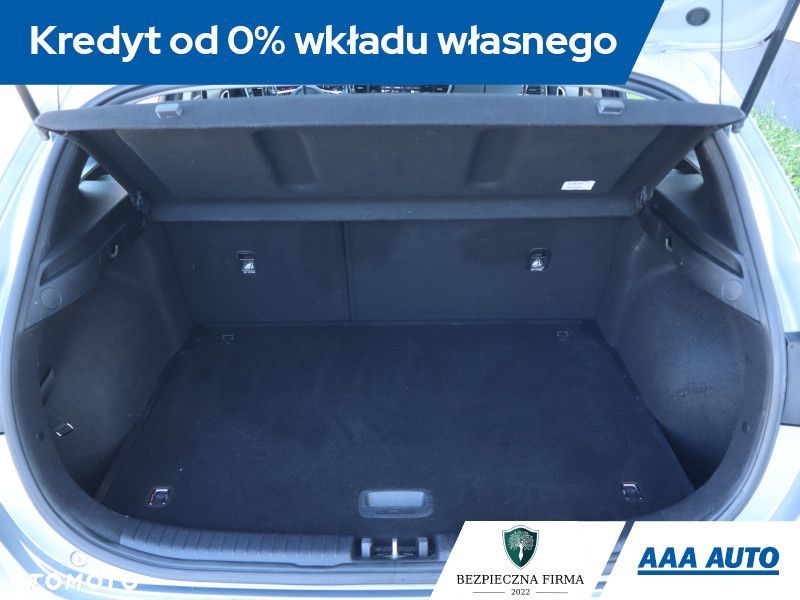 Kia Ceed - 14