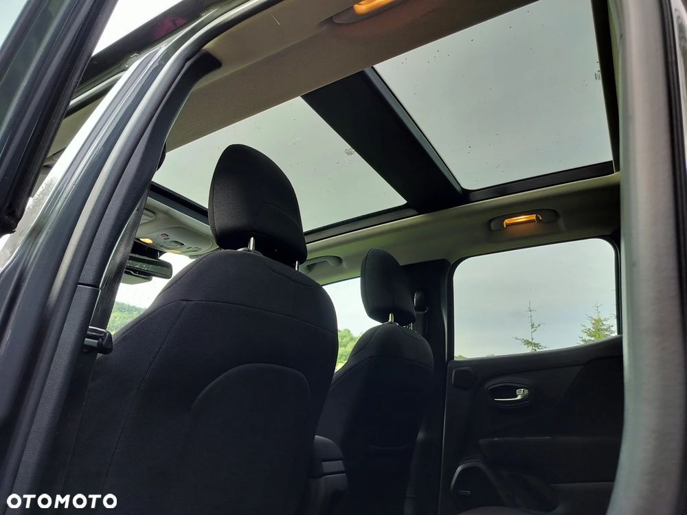 Jeep Renegade - 13