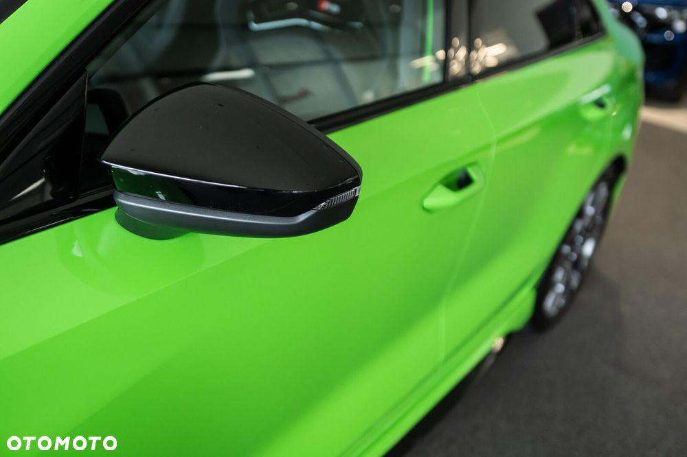 Audi RS3 Limousine - 7