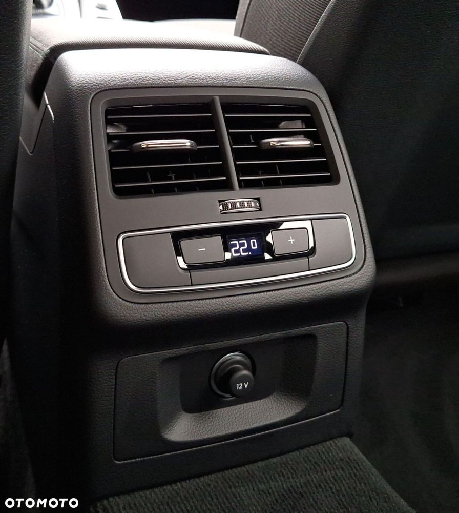 Audi A4 Limousine 40 TFSI mHEV Advanced S tronic - 24