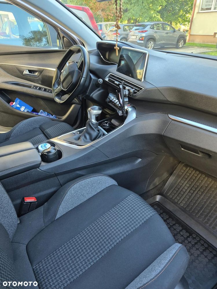 Peugeot 3008 - 8