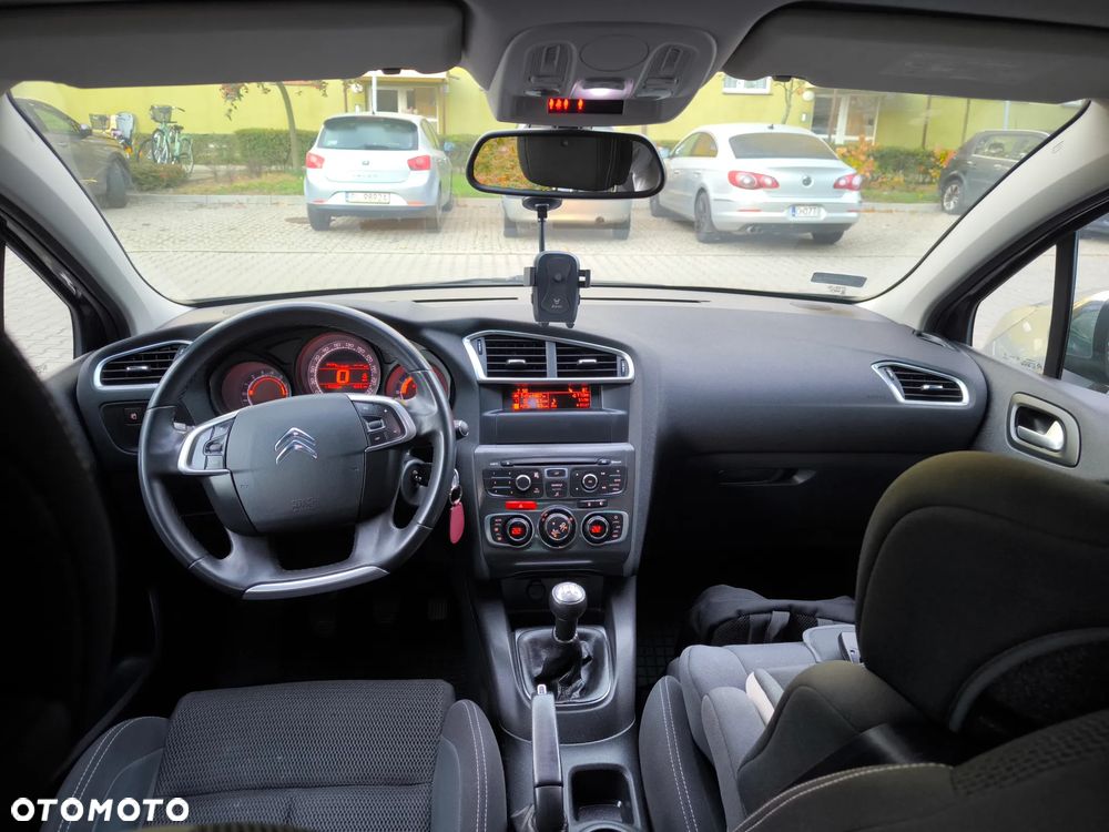 Citroën C4 1.4 VTi Attraction - 5