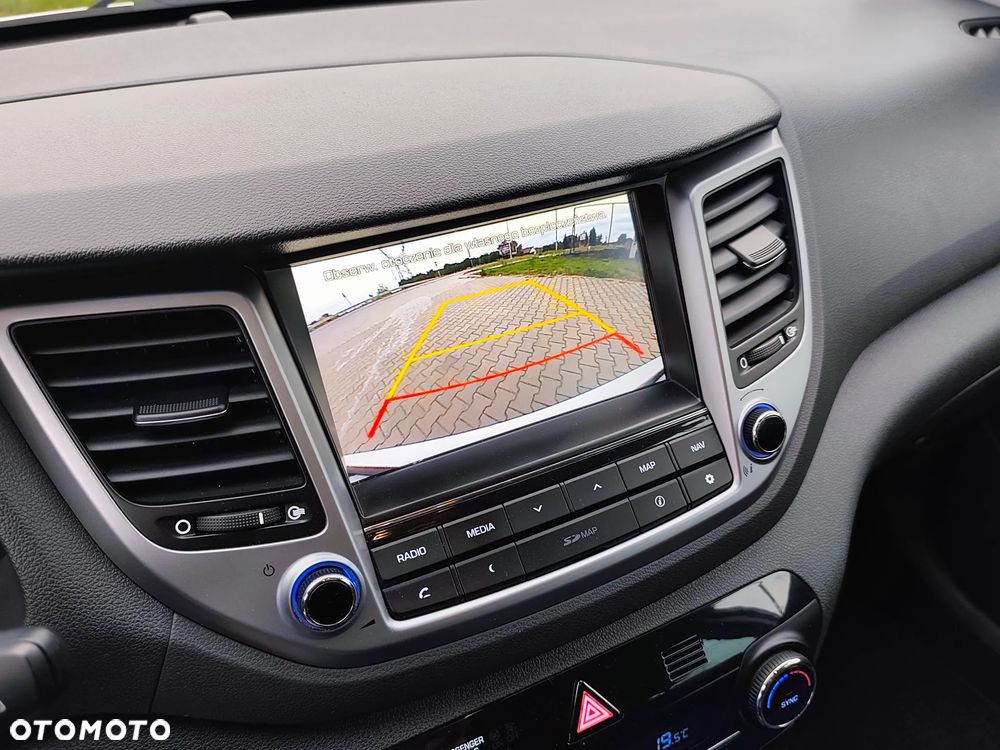Hyundai Tucson blue 1.7 CRDi 2WD Advantage - 18