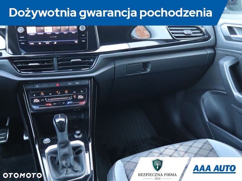 Volkswagen T-Roc - 10