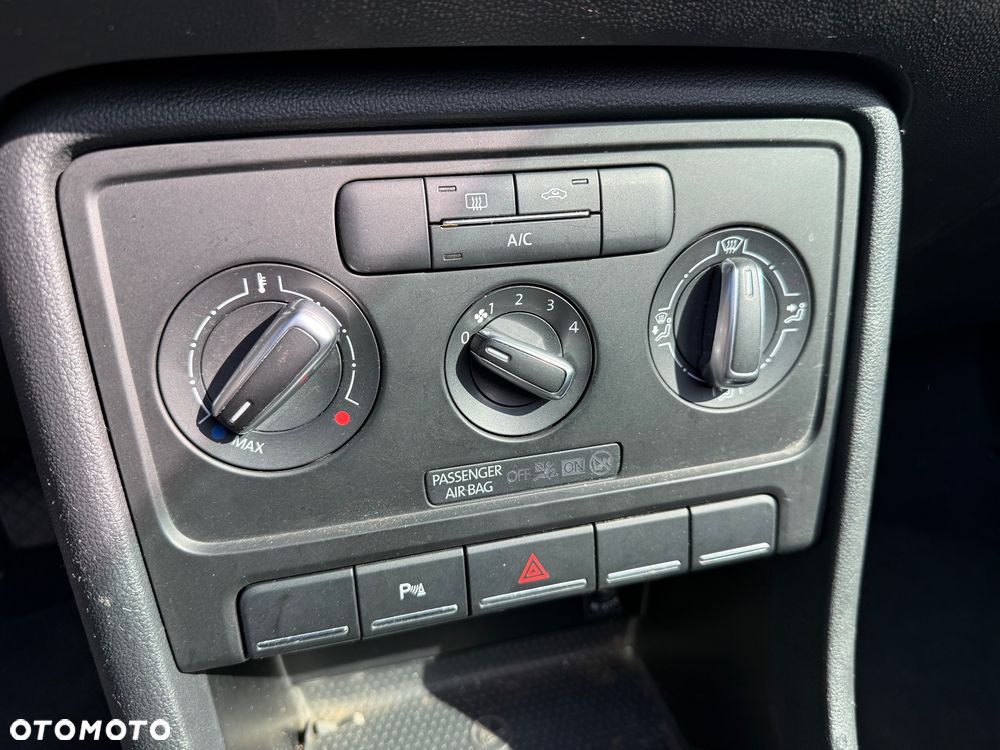 Volkswagen Beetle 1.6 TDI Design - 18