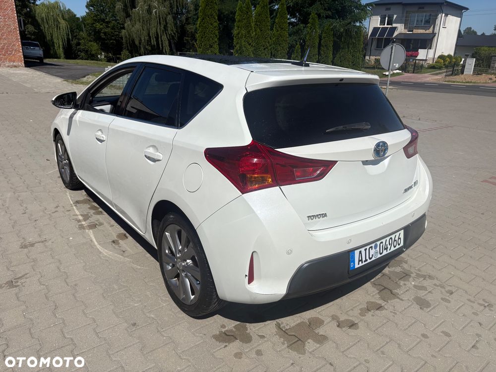 Toyota Auris - 5
