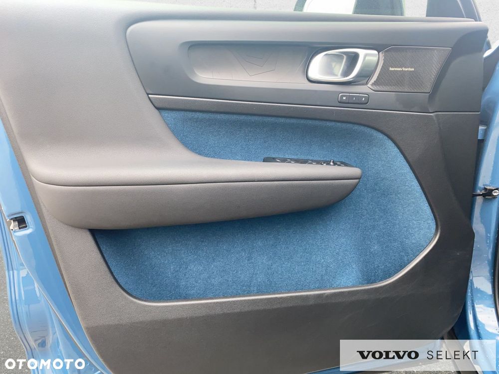 Volvo C40 - 12