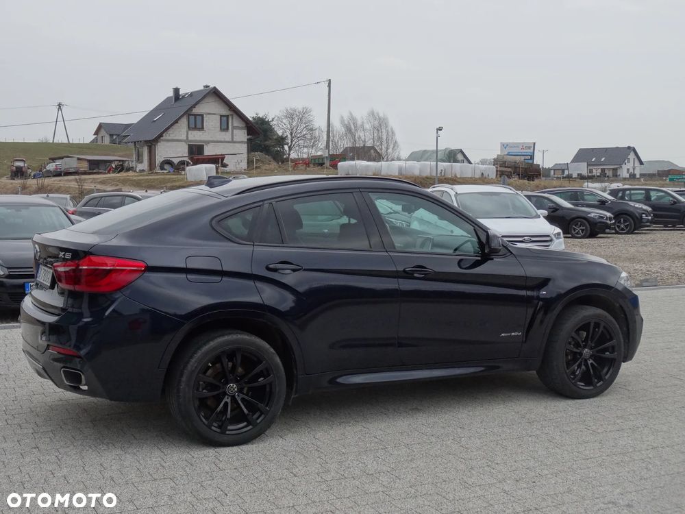 BMW X6 xDrive30d - 9
