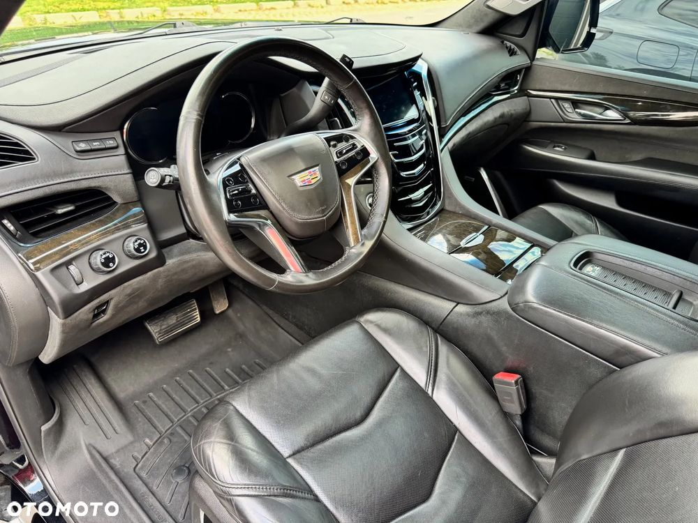 Cadillac Escalade ESV 6.2 V8 AWD AT Platinum - 14