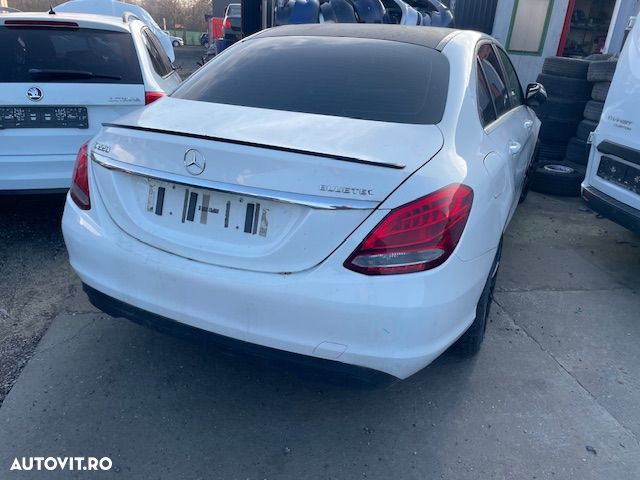 Dezmembrez Mercedes C Class model W205 an 2015 2.2 CDI - 4