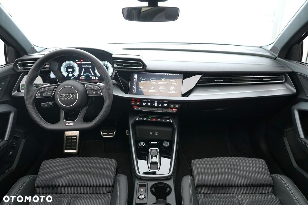 Audi A3 Sportback - 13
