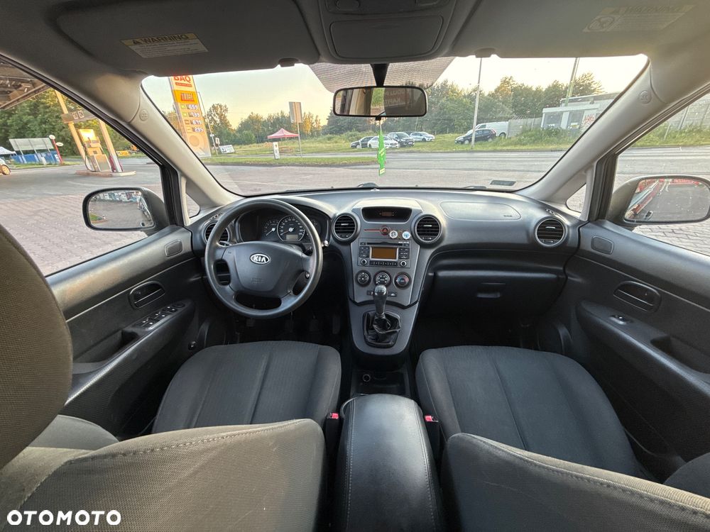 Kia Carens 2.0 CRDi Freedom - 23