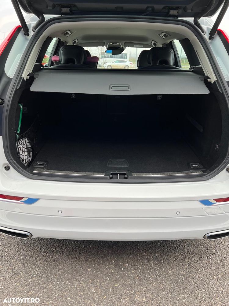 Volvo XC 60 B4 D AWD Geartronic Inscription - 9