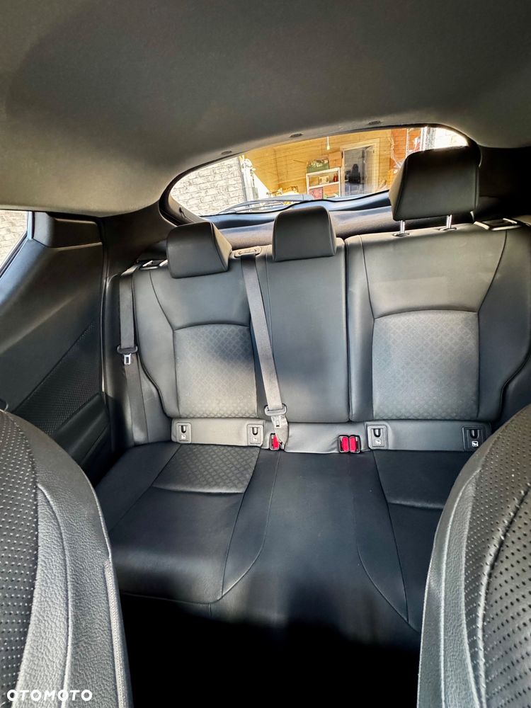 Toyota C-HR 1.8 Hybrid Executive - 17