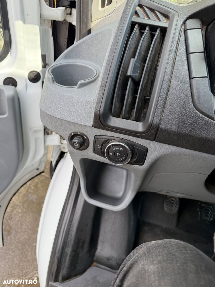 Ford Transit Tranzit Dokka Camioneta 7 locuri bena carosata 2017 impecabila fără probleme fără rugina Istoric Service complet Carvertical scos anvelope noi Navi AC - 25