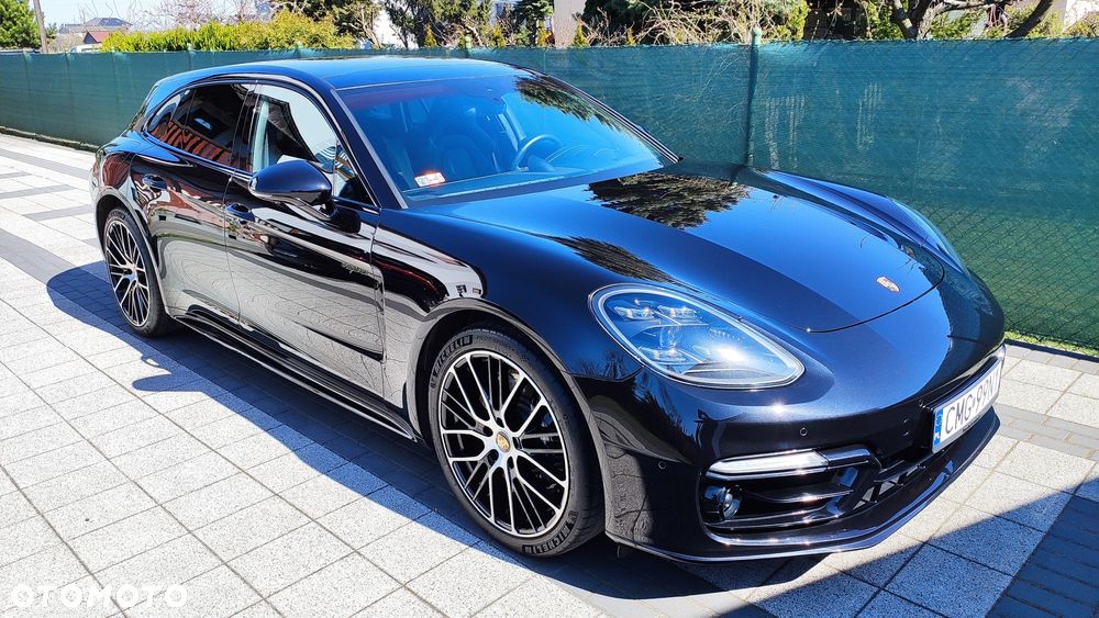 Porsche Panamera 4S Sport Turismo - 11