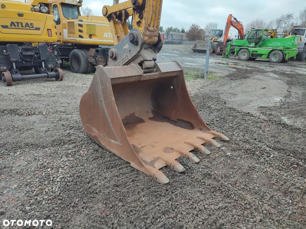 Komatsu PC 210 LC-11 - 27