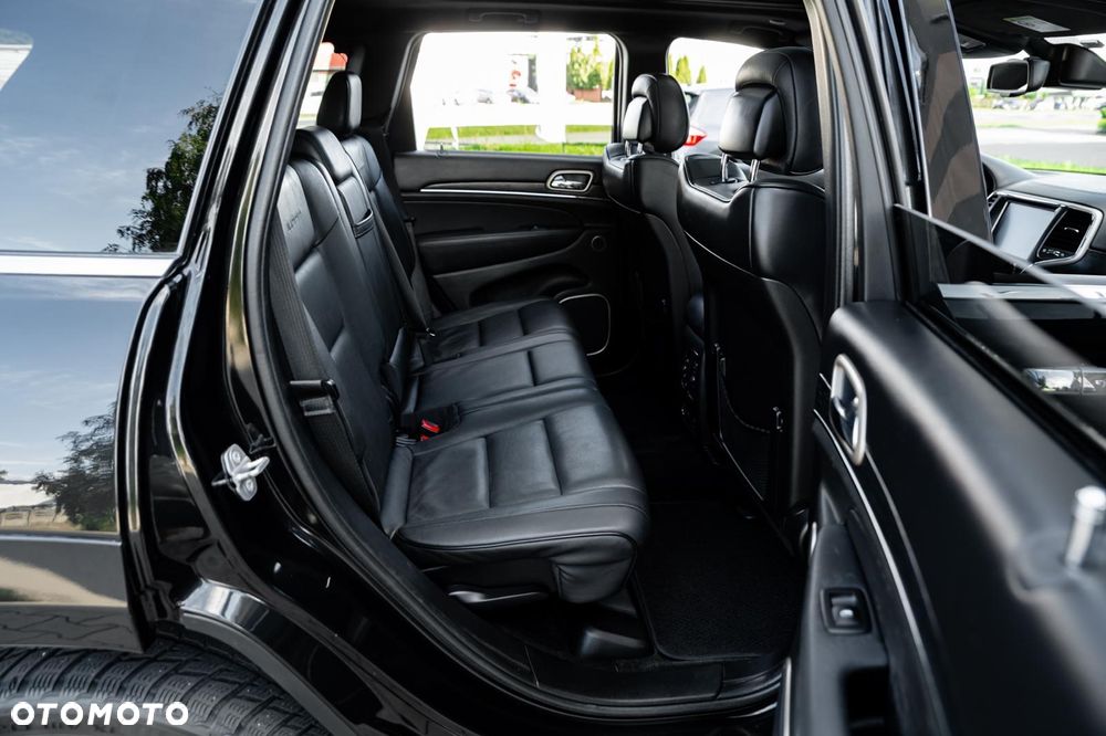 Jeep Grand Cherokee 3.0 CRD Overland Summit - 26