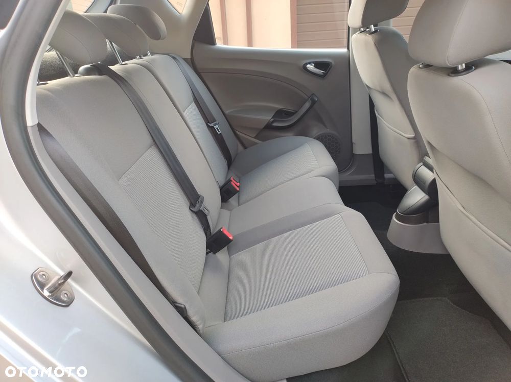 Seat Ibiza 1.4 16V Reference - 26