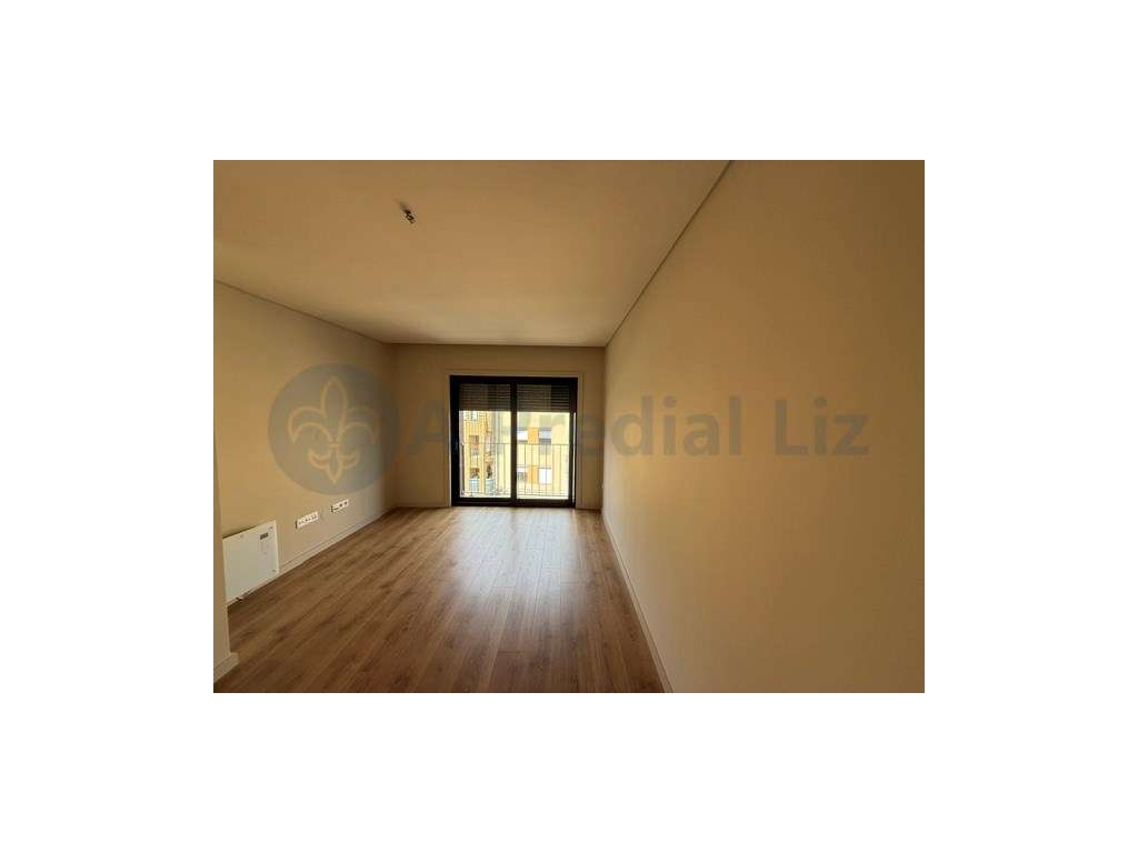 Apartamento T1- junto à Rotunda da Boavista / Casa da Musica - Grande imagem: 4/15