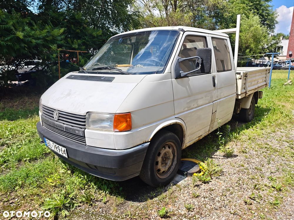 Volkswagen Transporter - 2